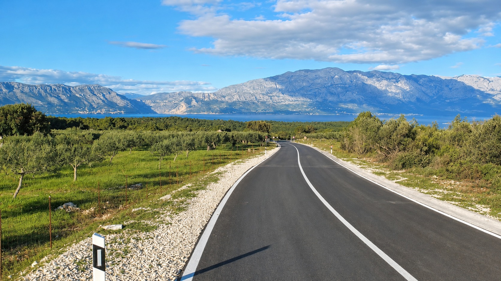 Countryside road on Brač